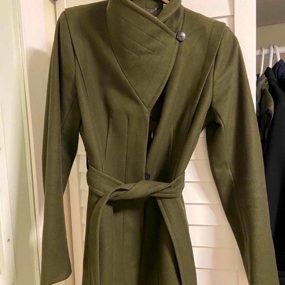 Babaton Conner Coat - Picture 2 of 4